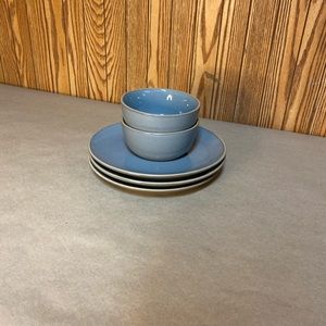 Hearth and Hand stoneware 4 plate set with 4 mini bowls